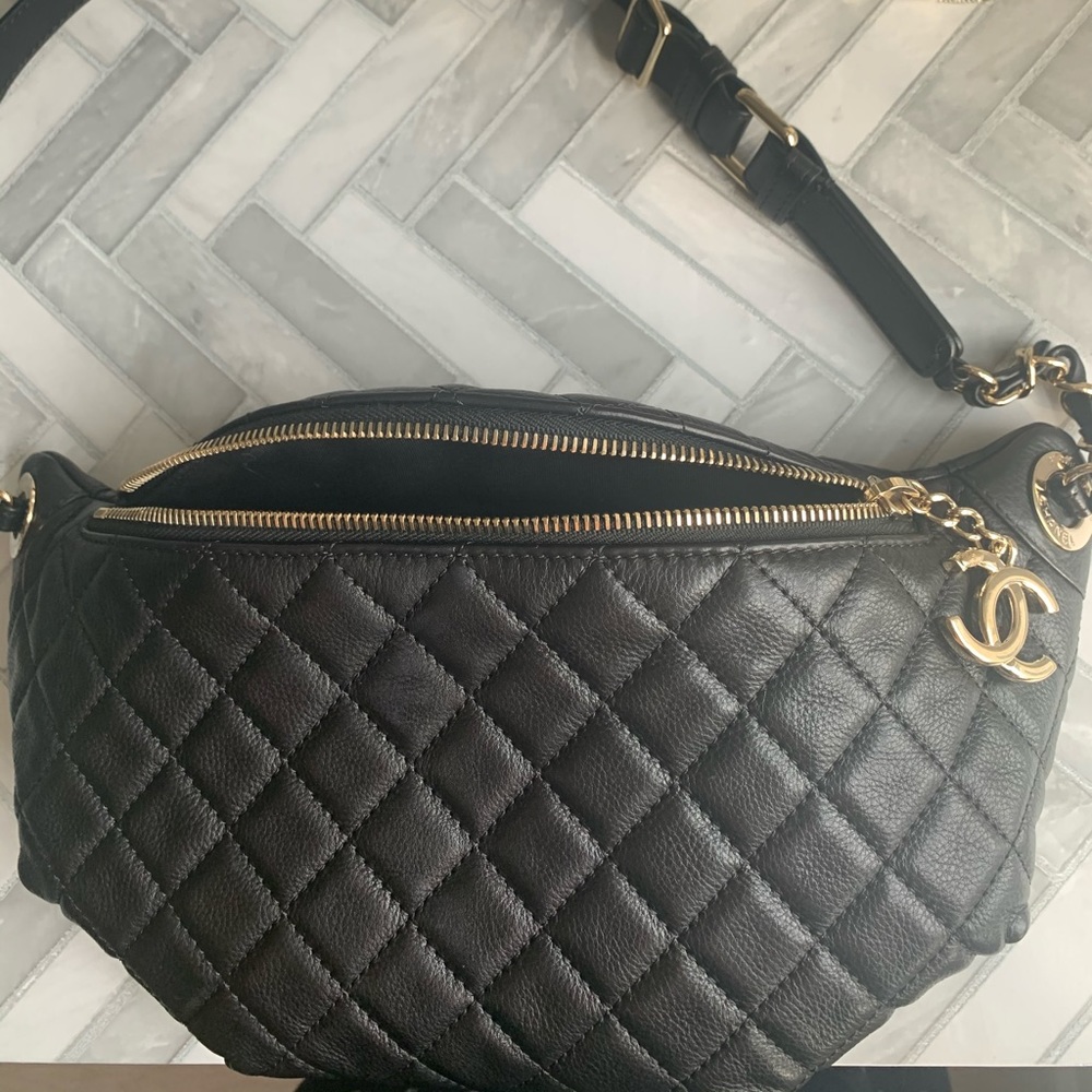 Chanel waist bag